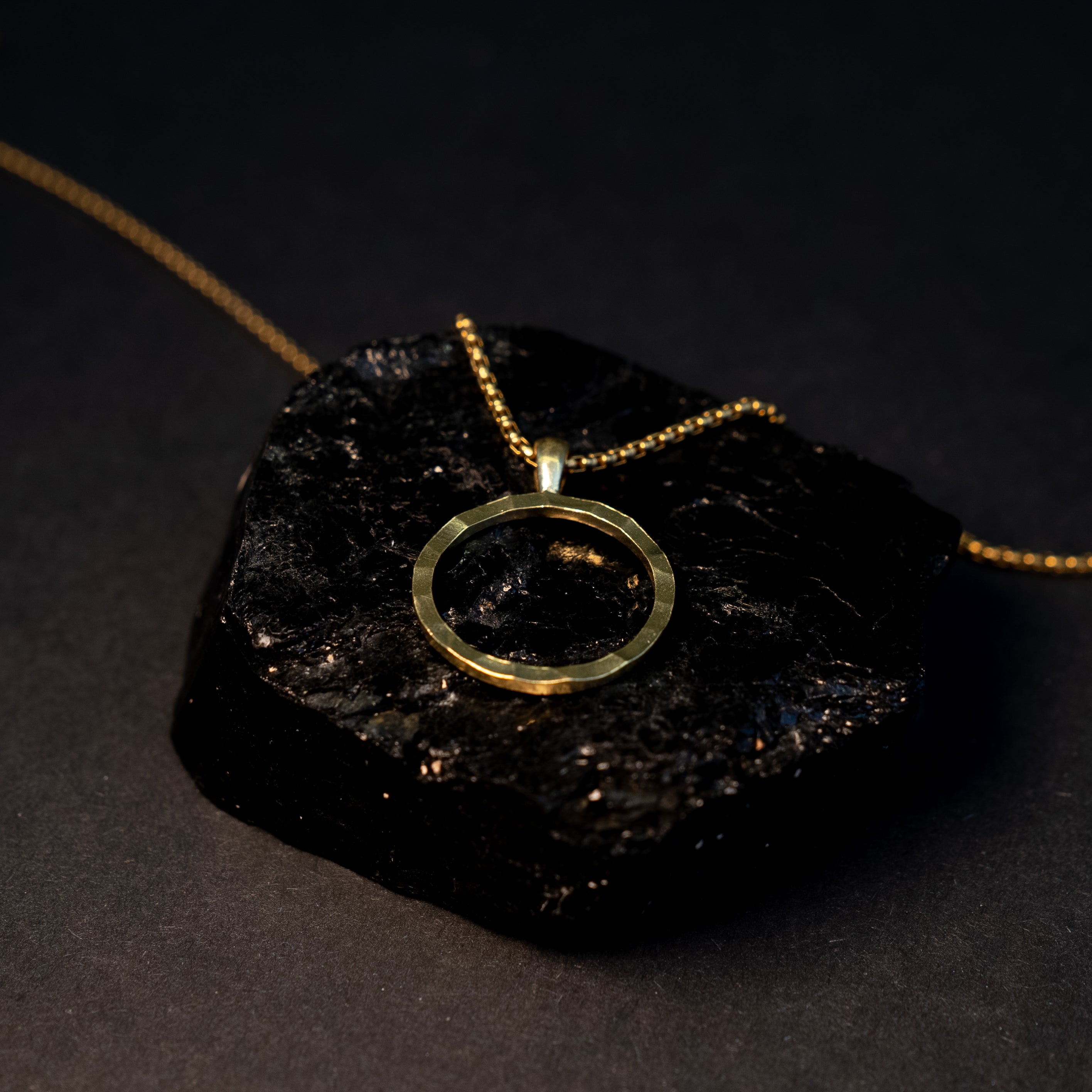 Circle Pendant
