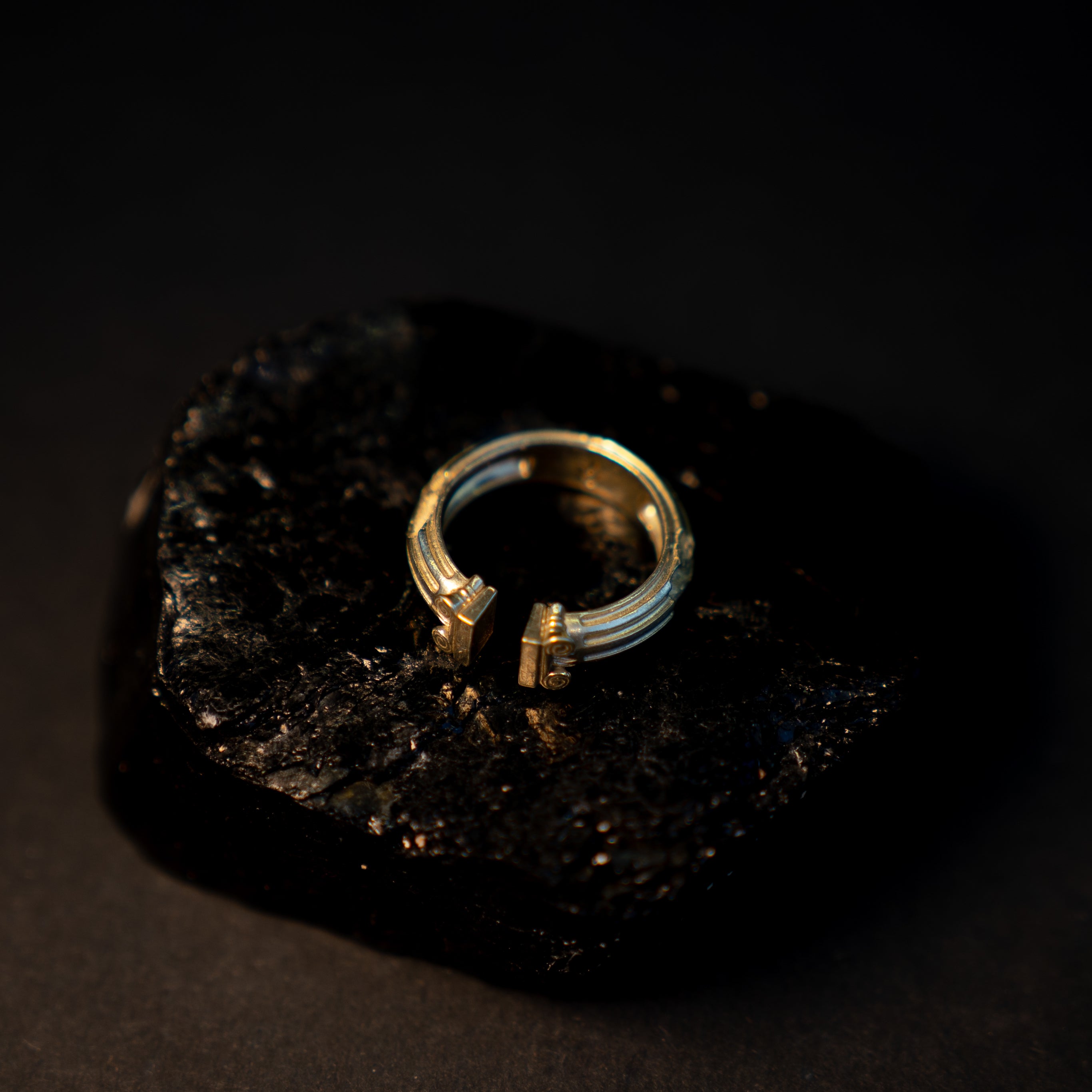 Pillar Ring